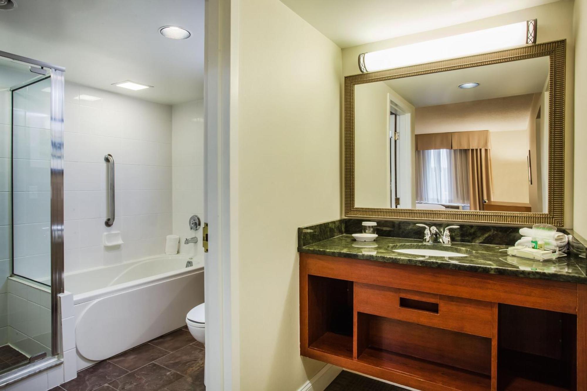 Holiday Inn Saratoga Springs By Ihg Quarto foto
